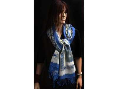 Wollen sjaal of stola, bohemian, blauw en offwhite