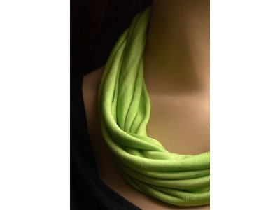 Echt zijden sjaaltje van jersey, rond, pastel emerald green, dikste kwaliteit
