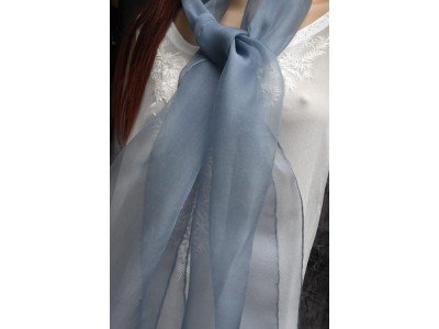 Elegante organza zijden sjaal, quiet shade, lichtgrijs